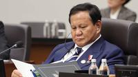 Presiden Indonesia Prabowo Subianto menghadiri Pertemuan Pemimpin Ekonomi Kerja Sama Ekonomi Asia-Pasifik (APEC) di Gyeongju, Korea Selatan, Sabtu, 1 November 2025. Presiden Republik Indonesia, Prabowo Subianto menghadiri Konferensi Tingkat Tinggi (KTT) Kerja Sama Ekonomi Asia Pasifik (APEC) 2025 yang diselenggarakan di Gyeongju, Korea Selatan. (Yonhap via AP)