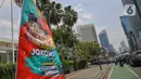 Sejumlah pihak menilai pemasangan spanduk dianggap sebagai upaya memperkuat citra di mata publik, terutama di momen transisi politik yang penting. (Liputan6.com/Angga Yuniar)