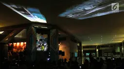 Penampakan hologram dalam rangka Monas Week 2019 terpampang di Auditorium Monumen Nasional (Monas), Jakarta, Senin (22/7/2019). Gambar 3 dimensi tersebut dapat dilihat hingga 360 derajat dan dapat bergerak dengan animasi serta suara. (Liputan6.com/JohanTallo)