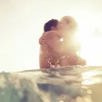 Kata siapa kamu cuma bisa memilih salah satunya? Cara ini bisa membuat karier dan kehidupan cintamu berjalan lancar. (Foto: huffpost.com)