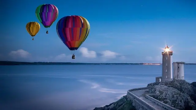Perjalanan balon udara menikmati bentuk bumi di luar angkasa oleh perusahaan Space Perspective.