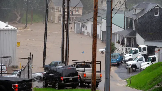 Banjir Bandang Landa Maryland, Jalan Utama Jadi Seperti Sungai