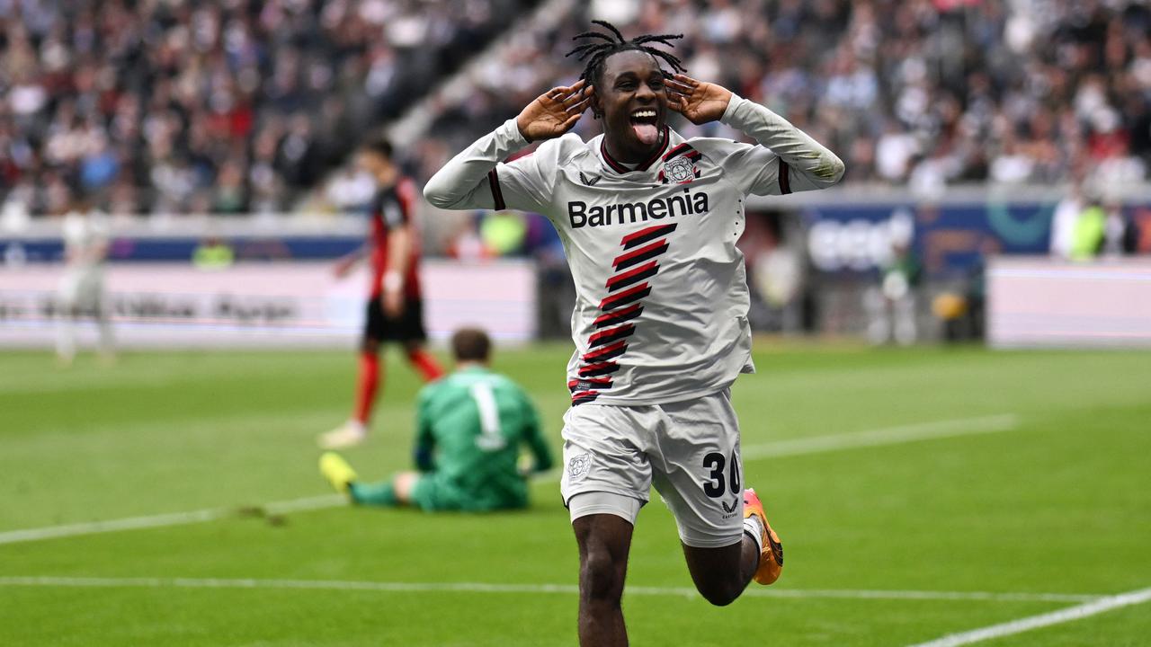 Foto: Sangarnya Bayer Leverkusen saat Pesta Gol ke Gawang Eintracht Frankfurt, Rekor Tak Terkalahkan Berlanjut