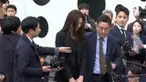 Cho yang bekas eksekutif senior Korea Air itu meminta maaf kepada publik atas insiden melemparkan air mineral ke wajah seorang eksekutif perusahaan periklanan dalam sebuah pertemuan.