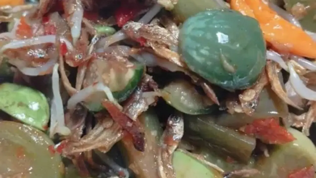 Resep tumis terong lalapan. (dok. Cookpad @Wieba_Ayu78)