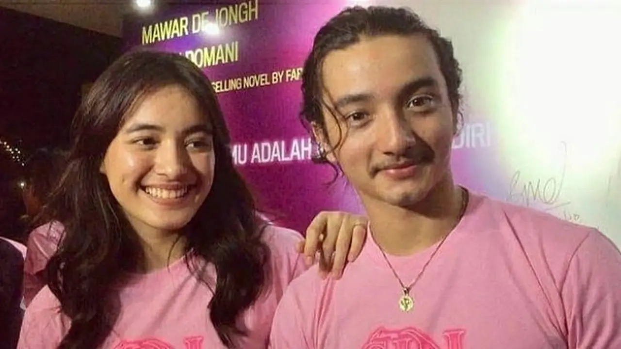 Main Film Bareng, Ini 6 Potret Kebersamaan Bryan Domani dan Mawar Eva
