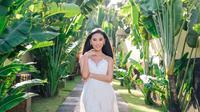 Model Putu Bintang Putri Darmawan yang memiliki nama panggung Bintang Darmawan, dara kelahiran Bali yang saat ini menjadi Miss Teen International Indonesia 2022 dan juga terjun sebagai penyanyi. (Dok. IST via Pop Asia Media)