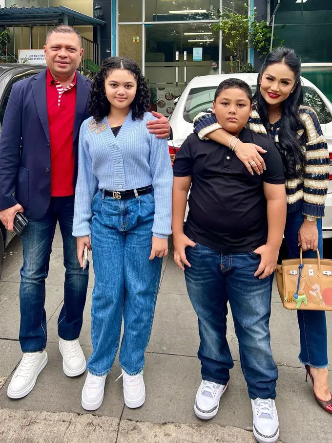 [Fimela] Krisdayanti