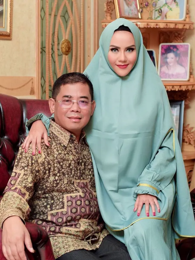 6 Potret Penampilan Nita Thalia saat Berhijab, Banjir Pujian