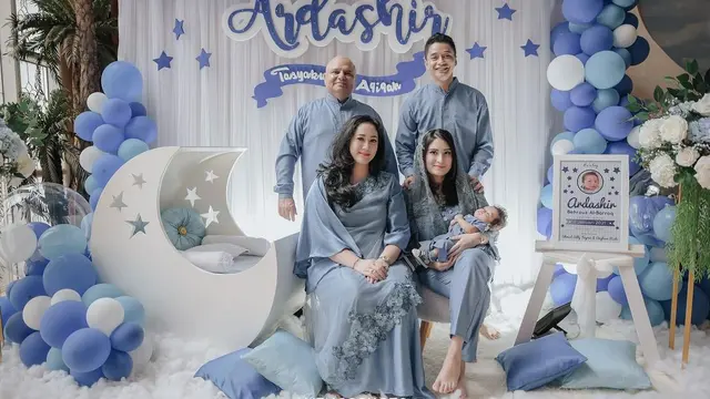 7 Momen Akikah Anak Adly Fairuz dan Angbeen Rishi, Penuh Kehangatan