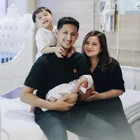 Tasya Kamila (@tasyakamila)