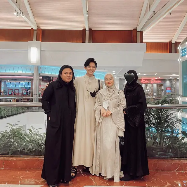 5 Artis Ini Pernah Jadi Perantara Taaruf Sahabatnya, Lancar Sampai Pelaminan