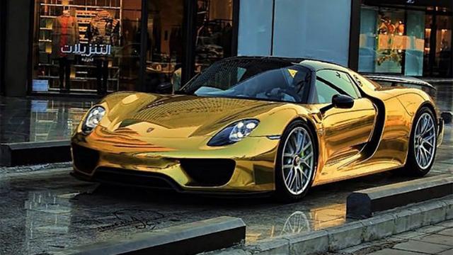 Misteri Pangeran Arab Di Balik Heboh Mobil Mobil Emas Di London Global Liputan6 Com