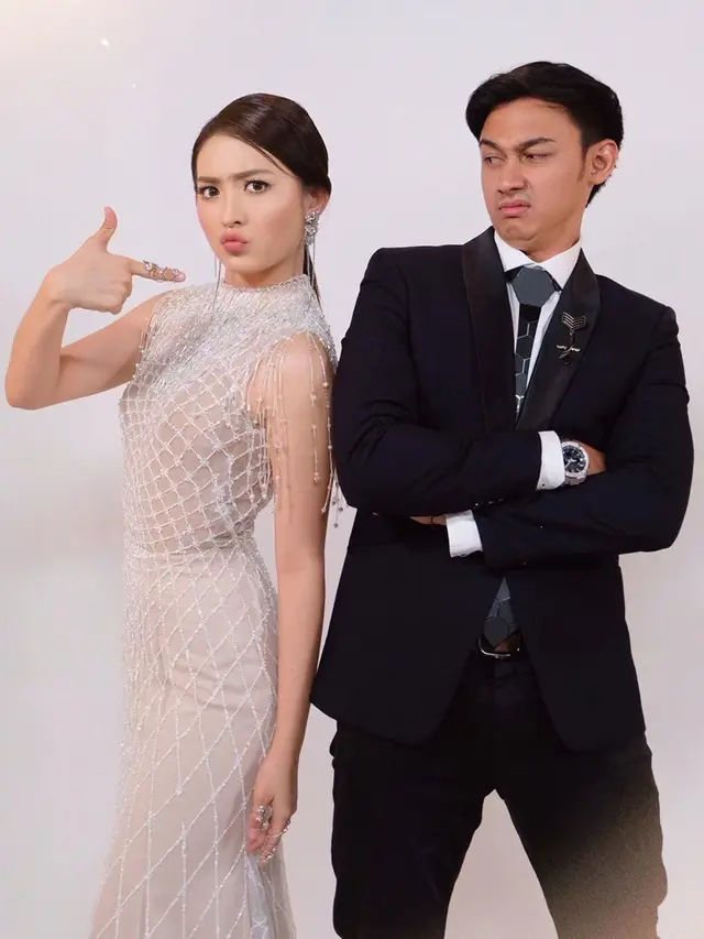 Main Sinetron Bareng, Ini 6 Momen Keakraban Natasha Wilona dan Caesar Hito