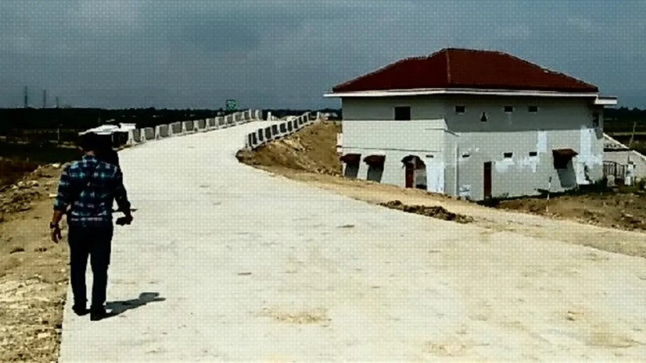 Rumah Mewah Juragan Warteg di Tengah Proyek Tol Segera Dibongkar