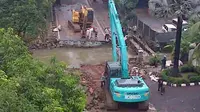 Jembatan di Jalan TB Simatupang Ambles, Lalu Lintas Dialihkan