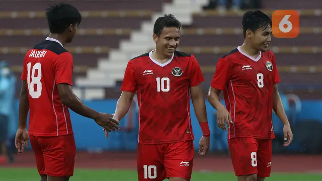 Foto: Gol Cepat Egy dan Witan Jadi Angin Segar Timnas Indonesia U-23 Bungkam Myanmar dan Lolos ke Semifinal SEA Games 2021