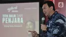 Basuki Tjahaja Purnama atau Ahok menyampaikan sambutan dalam peluncuran buku 'Panggil Saya BTP: Perjalanan Psikologi Ahok Selama di Mako Brimob' di Gedung Tempo, Palmerah, Jakarta, Senin (17/2/2020). Buku tersebut mengisahkan pengalaman Ahok saat berada dalam tahanan. (merdeka.com/Iqbal Nugroho)