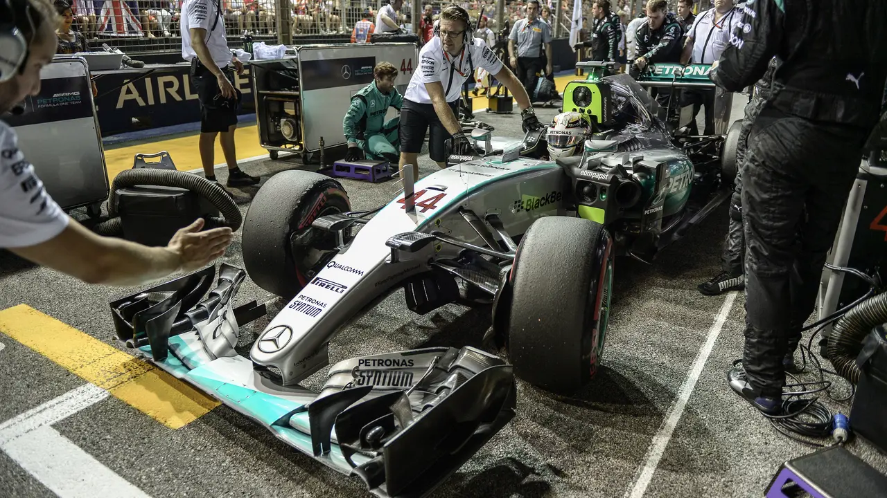 Lewis Hamilton (AFP Photo/Mohd Rasfan)