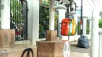 Vandalisme Juga Kotori Jalan Menteng Raya