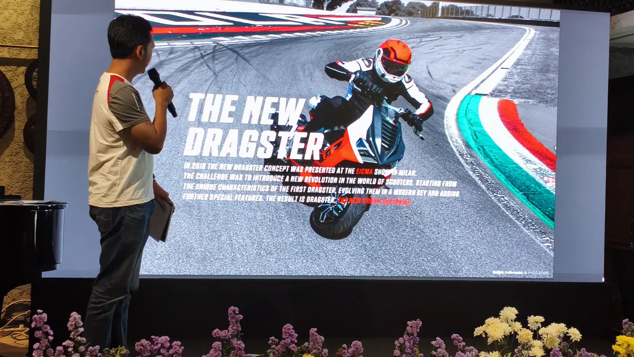 Italjet Dragster 250 Malossi Edition tampil mencuri perhatian di IMOS 2025, jadi andalan merek asal Italia untuk pasar Indonesia  (Muhamad Ridwan/Liputan6.com).
