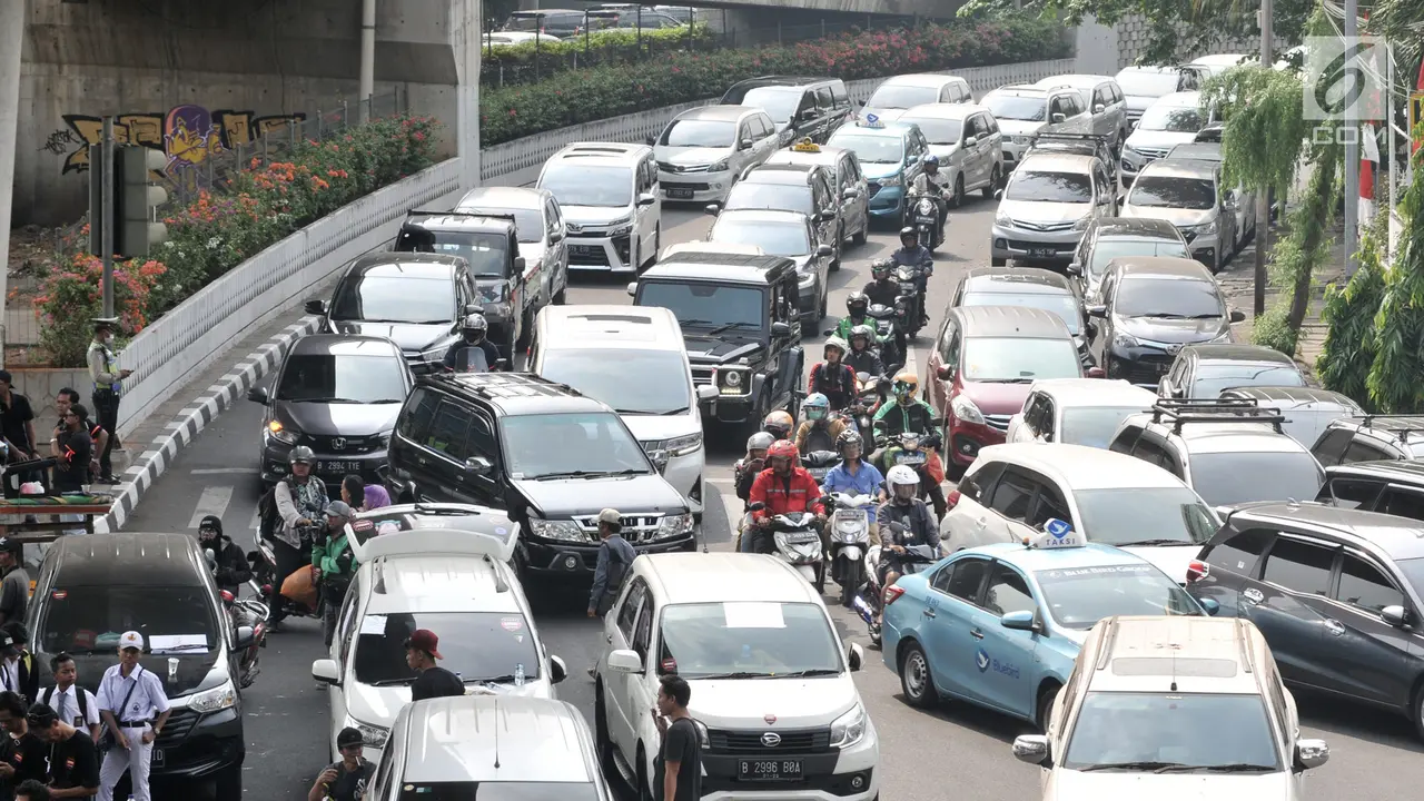 Kemacetan Panjang Akibat Demo Sopir GoCar