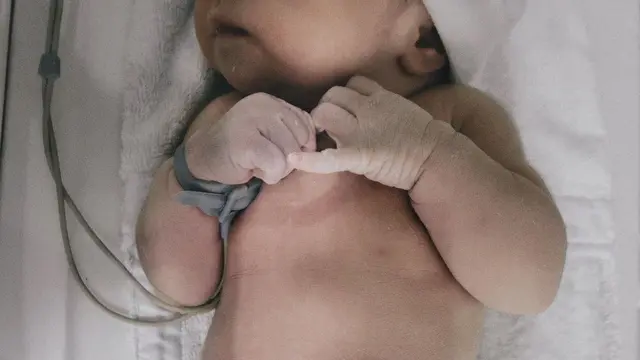 Potret perjalanan kehamilan Aqia Nurfadla, istri Fiersa Besari. (Sumber: Instagram/fiersabesari dan Instagram/aqianr)