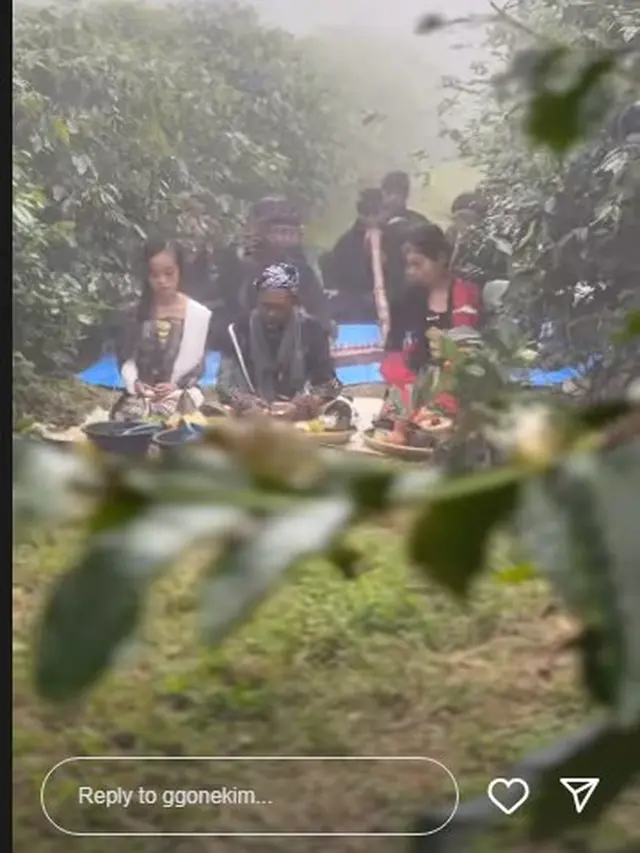 6 Potret Kim Go Eun Jalani Syuting di Bandung, Jadi Sorotan
