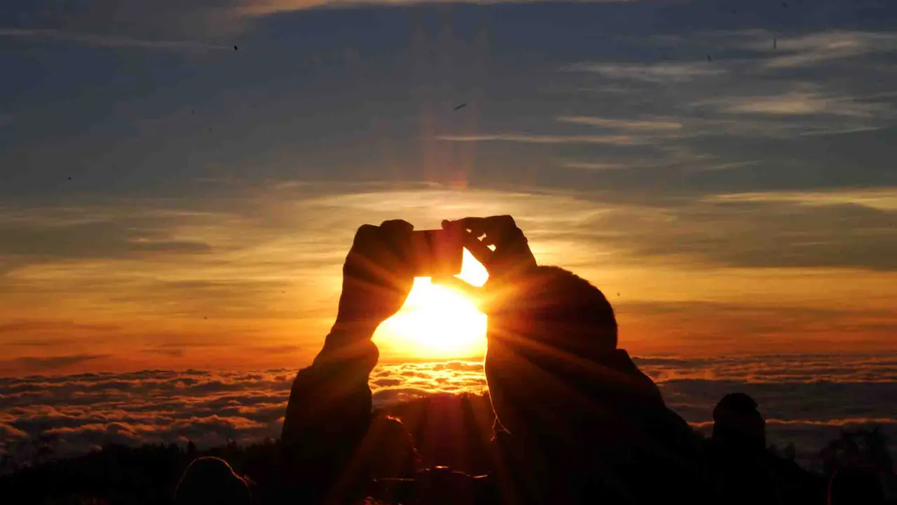 Bromo