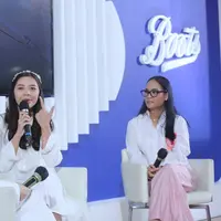 Diprediksi Jadi Tren 2023, Simak Tips Dapatkan Glazed Makeup Look yang Sempurna (KLY/Adrian Utama P),