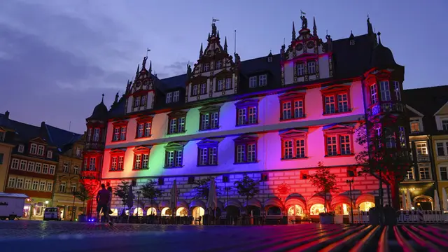 FOTO: Jerman Vs Hungaria, UEFA Larang Allianz Arena Berhias Pelangi Dukung LGBT