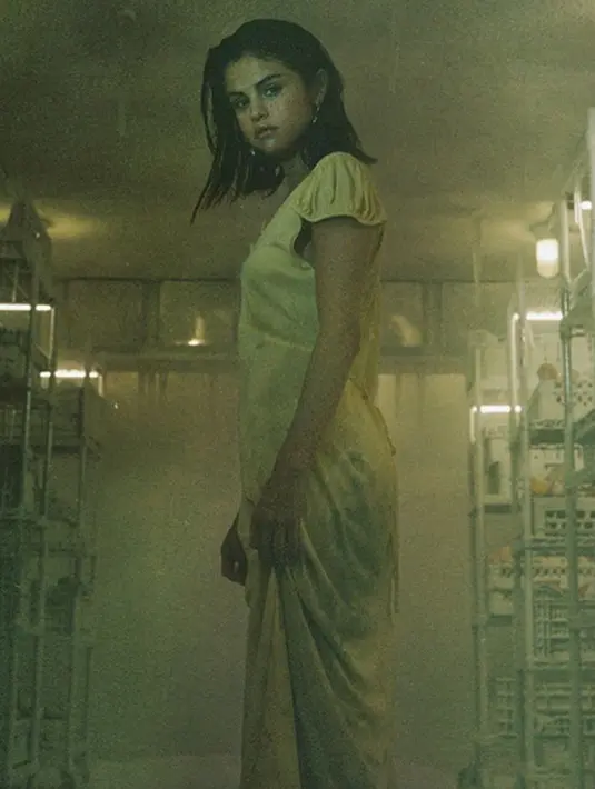 Meskipun tak hadir saat pesta ulang tahun sang kekasih berlangsung, namun The Weeknd berusaha untuk tidak mengecewakan Selena. Sehari setelahnya, mereka terlihat sedang habiskan waktu bersama. (Instagram/selenagomez)