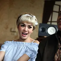 Artis yang kerap tampil seksi Nikita Mirzani menutup pintu damai dengan Sam Aliano. Seperti diketahui beberapa waktu lalu, Ketua Asosiasi Pengusaha Indonesia Muda itu melaporkan ke KPI untuk mencekal janda dua anak tersebut. (Nurwahyunan/Bintang.com)