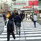 Citizen6, Jepang: Para pejalan kaki dan pengendara sepeda selalu menyebrang di zebra cross. (Pengirim: Fransiskus Pongky Seran)