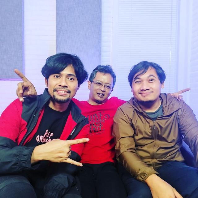 6 Potret Terbaru 3 Eks Personel Sheila On 7, Sakti Pilih Fokus Jadi Ustaz