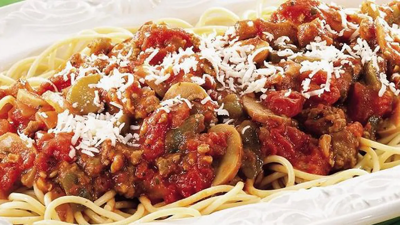 Spagheti dengan saos jamur / copyright ketkes.com
