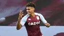 6. Ollie Watkins (Aston Villa) - Penyerang berusia 24 tahun ini menunjukan kualitas apik bersama Aston Villa di awal musim. Ollie Watkins menjadi bintang kemenangan Aston Villa saat mencetak hattrick ke gawang Liverpool. (Peter Powell/Pool via AP)