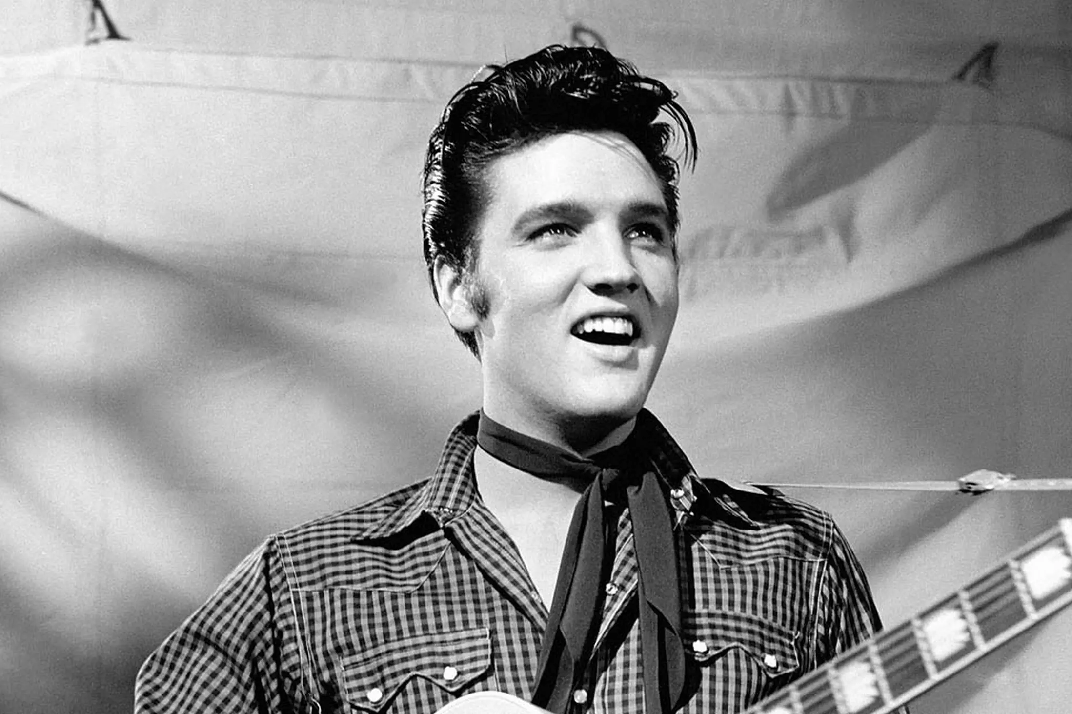 Elvis Presley (Pinterest)