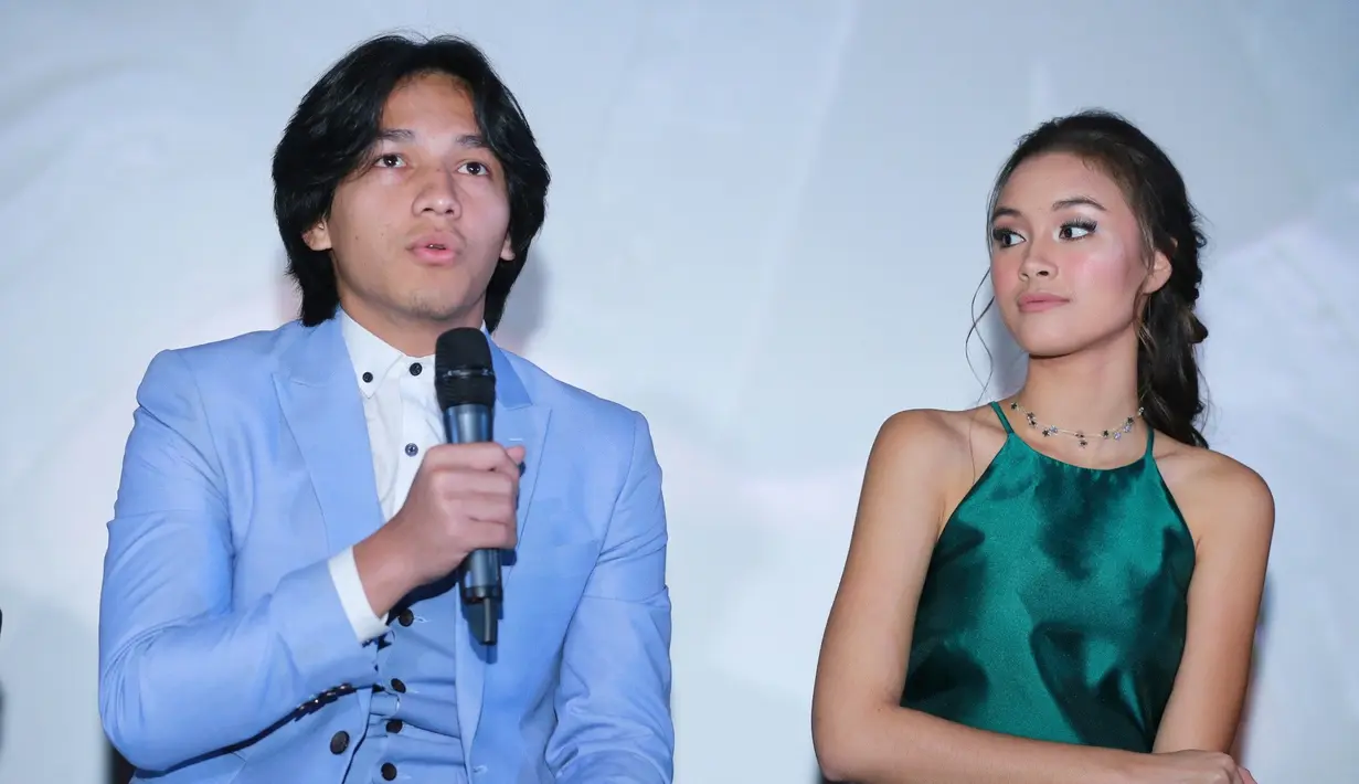 Pemeran dalam film One Fine Day itu juga awalnya tidak menyangka saat mendapat tawaran menjadi pemeran utama dalam film Surat Cinta Untuk Starla. (Adrian Putra/Bintang.com)