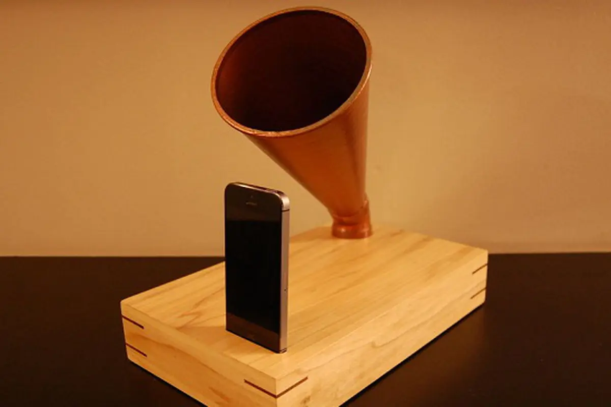 Funnelophone
