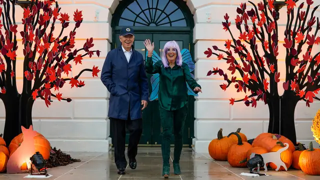 Joe Biden dan Jill Biden Rayakan Halloween Bersama Anak-Anak di Gedung Putih