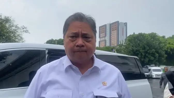 Prabowo Rapat Terbatas dengan Menteri-Menteri Ekonomi, Ada Menkeu Purbaya