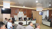 Rapat lintas sektoral Forkopimda Kota Cirebon jelang arus mudik lebaran 2024. (Ist)