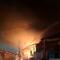 Kebakaran sejumlah gudang di Jalan Rawa Melati A, Tegal Alur, Kalideres, Jakarta Barat, Senin malam 11 Mei 2026. (Antara)