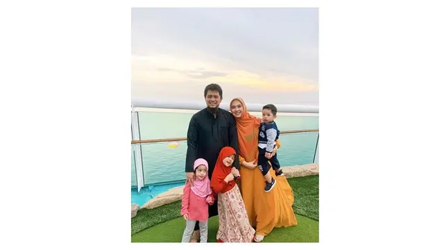 Selain Nora Alexandra, 5 Artis Ini Menikah Tepat di Hari Ulang Tahun