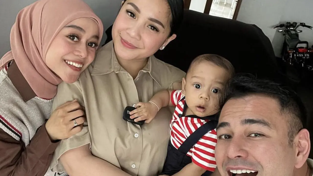 Nagita Slavina Kenakan Kemeja Bolong-Bolong, intip harganya