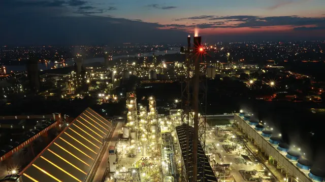 Revitalisasi Pabrik Pupuk Tua, BUMN Butuh Anggaran Rp 54 Triliun