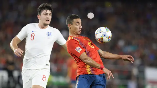 FOTO: Setelah 31 Tahun, Inggris Akhirnya Menang di Markas Spanyol