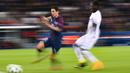 Gelandang PSG, Angel Di Maria, berlari kencang saat melawan Anderlecht pada laga Liga Champions di Stadion Parc des Princes, Paris, Selasa (31/10/2017). PSG menang 5-0 atas Anderlecht. (AFP/Franck Fife)