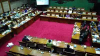 Rapat kerja Komisi XI DPR RI dengan pemerintah yang membahas mengenai KUR pada Selasa (14/2/2017).